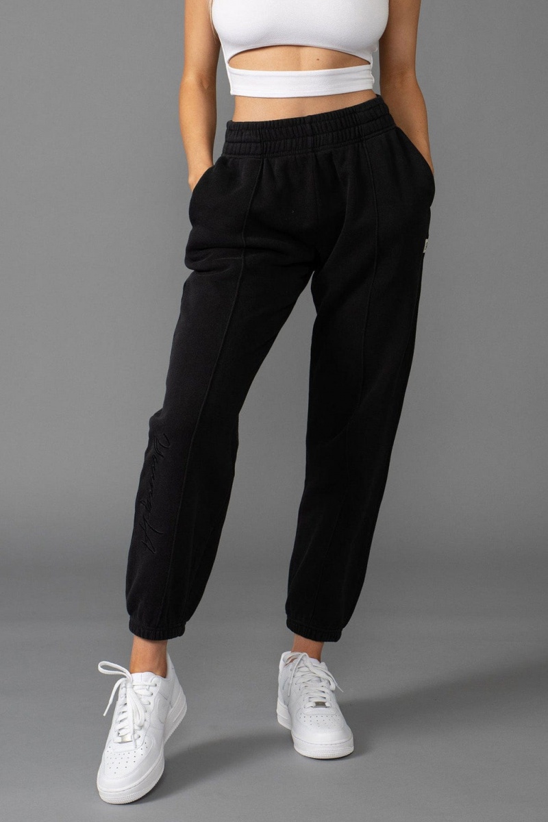 Women\'s YoungLA W202 - Script Joggers Black | 873-FEMNPC